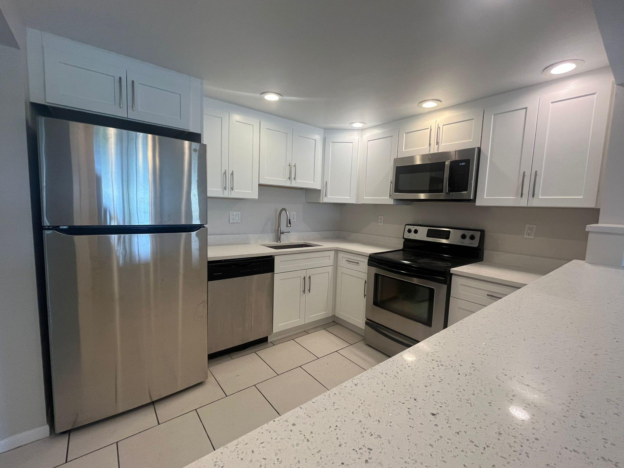 9370 SW 8th Street 414