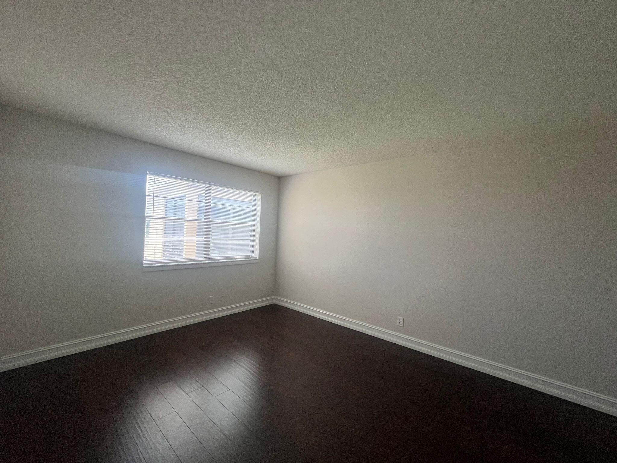 9370 SW 8th Street 414