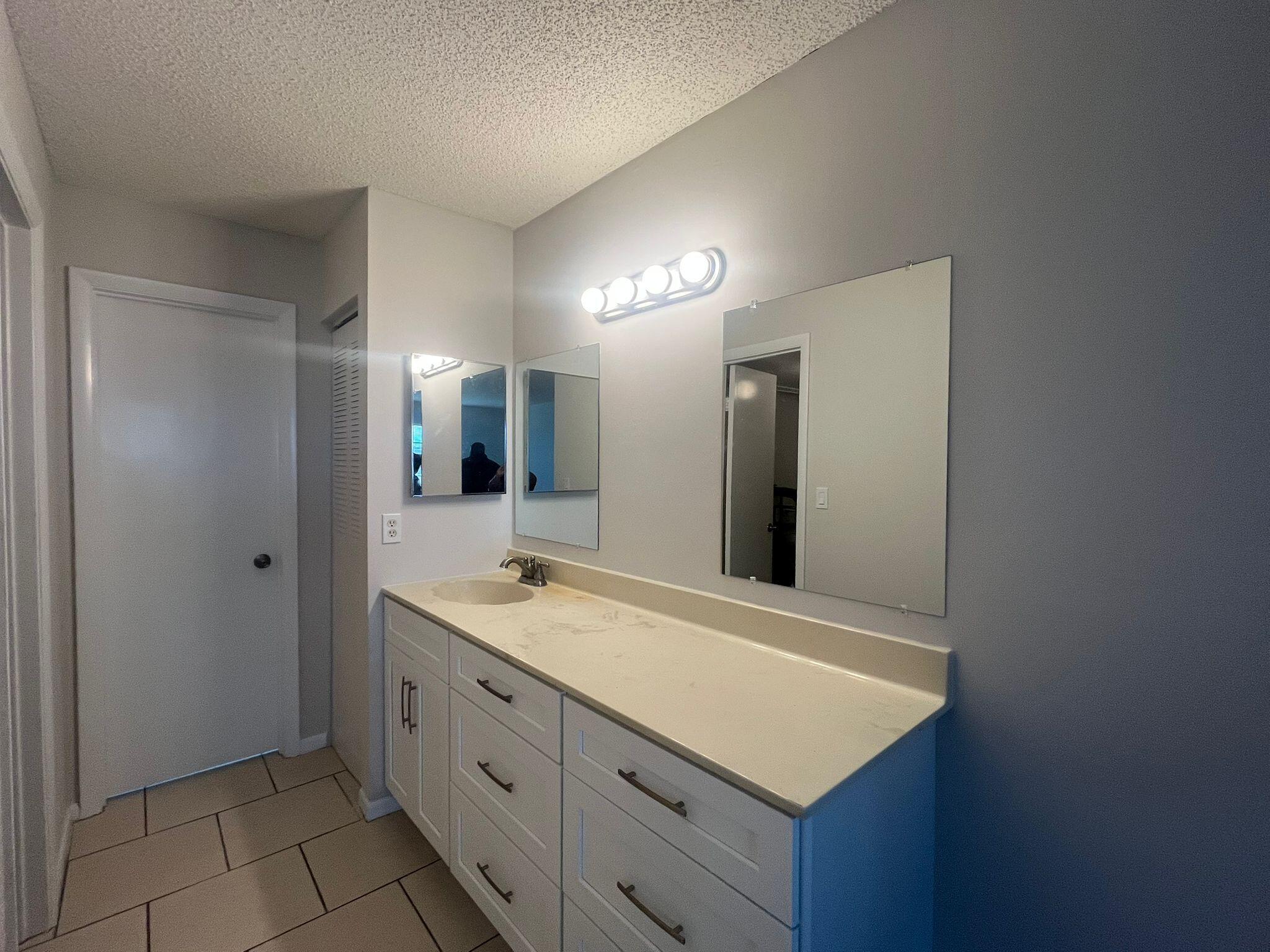 9370 SW 8th Street 414