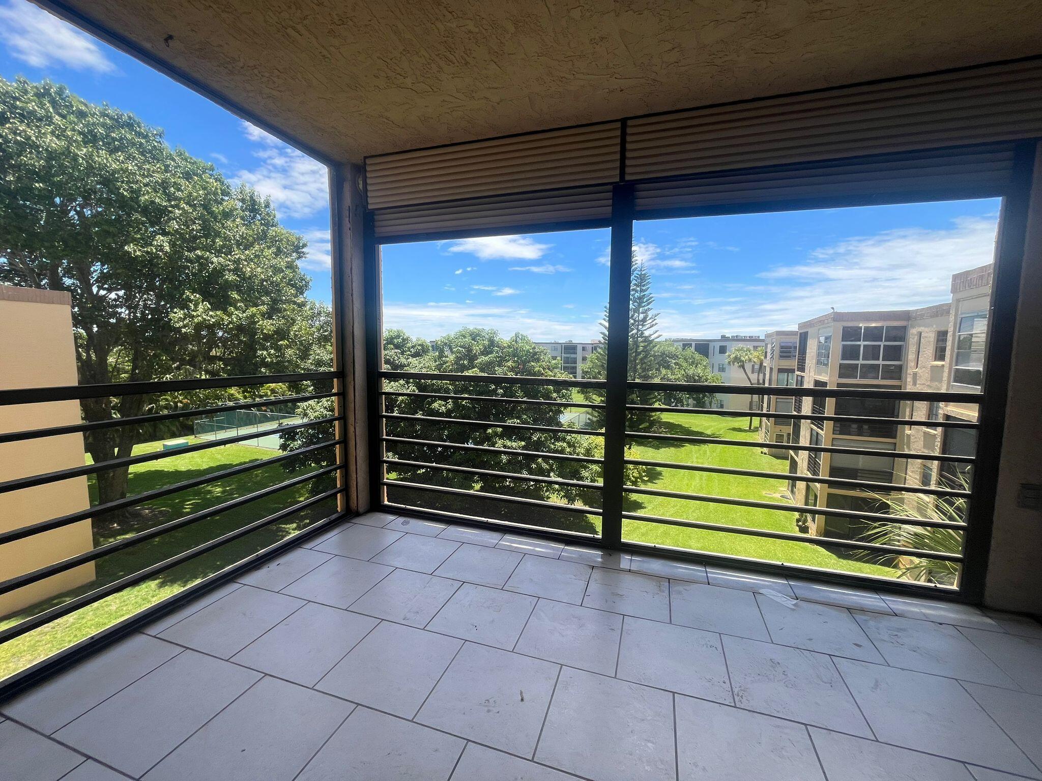 9370 SW 8th Street 414