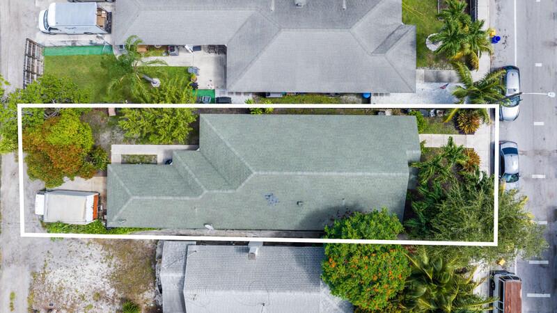 215 S E Street