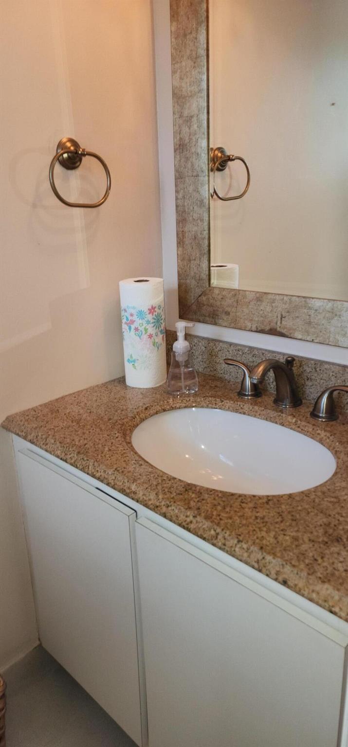 207 Tropic Isle Drive 2010