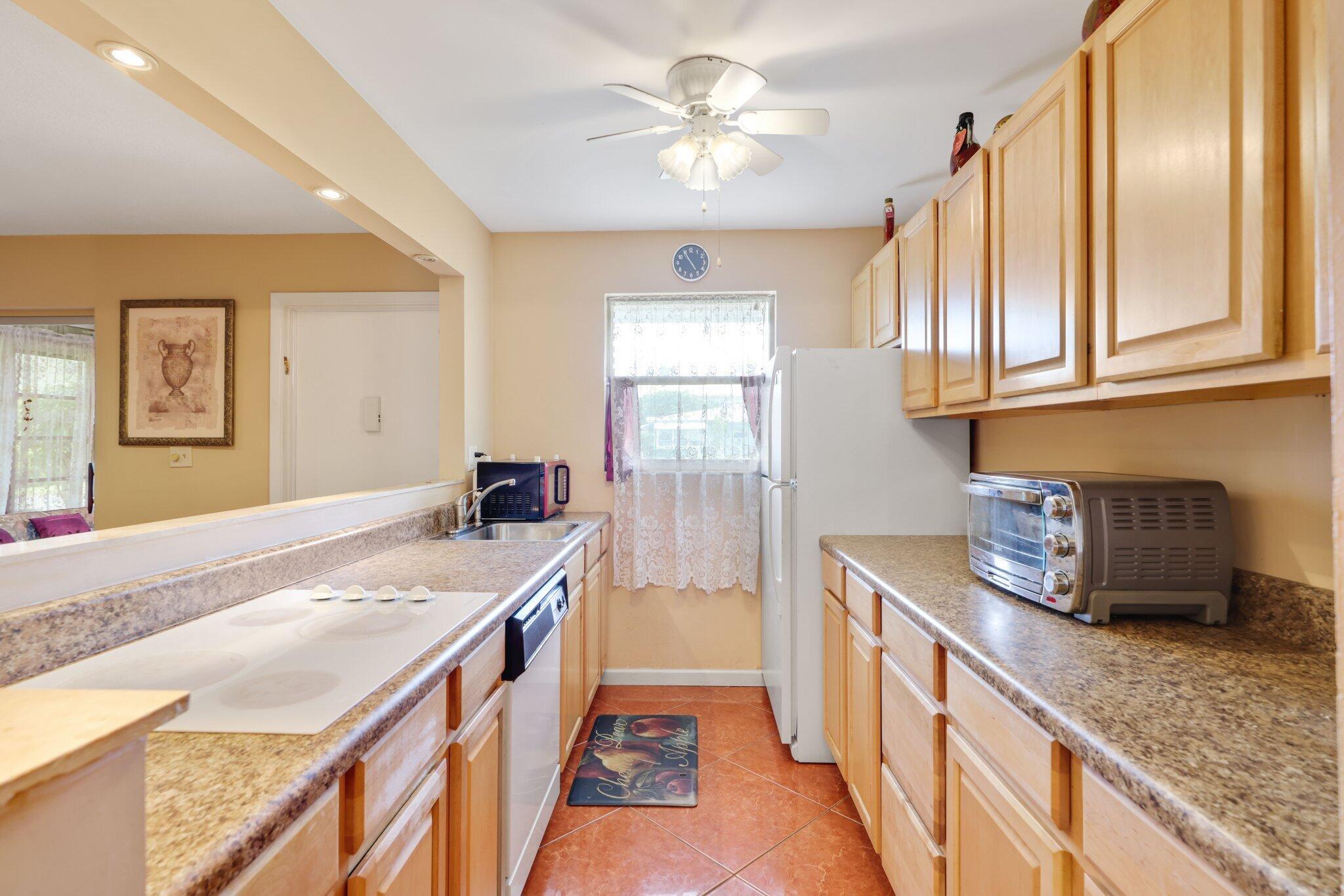 195 High Point Terrace E D