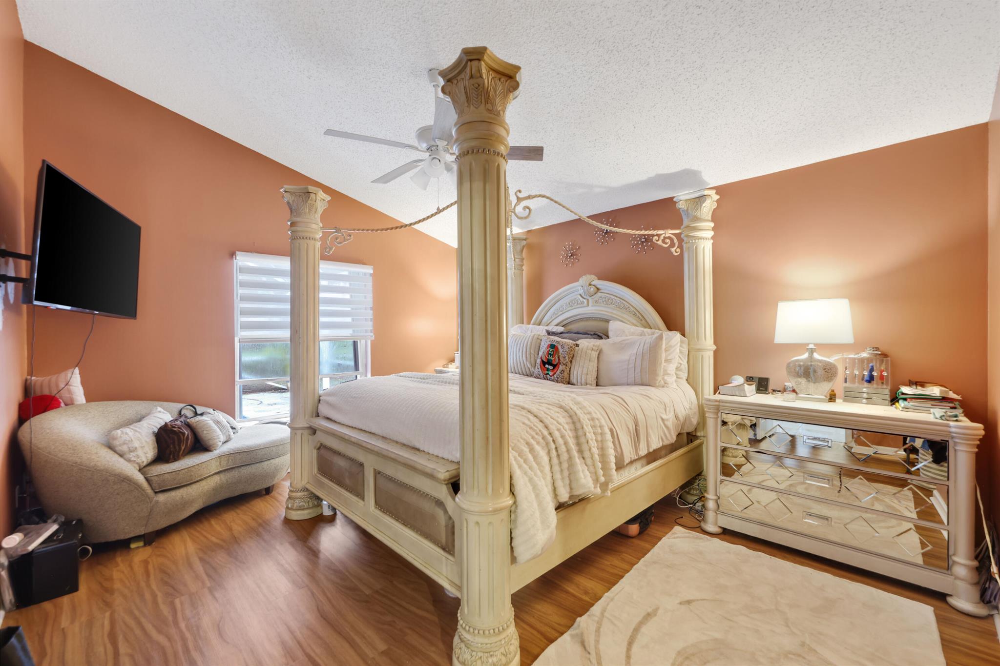 1971 Oak Berry Circle