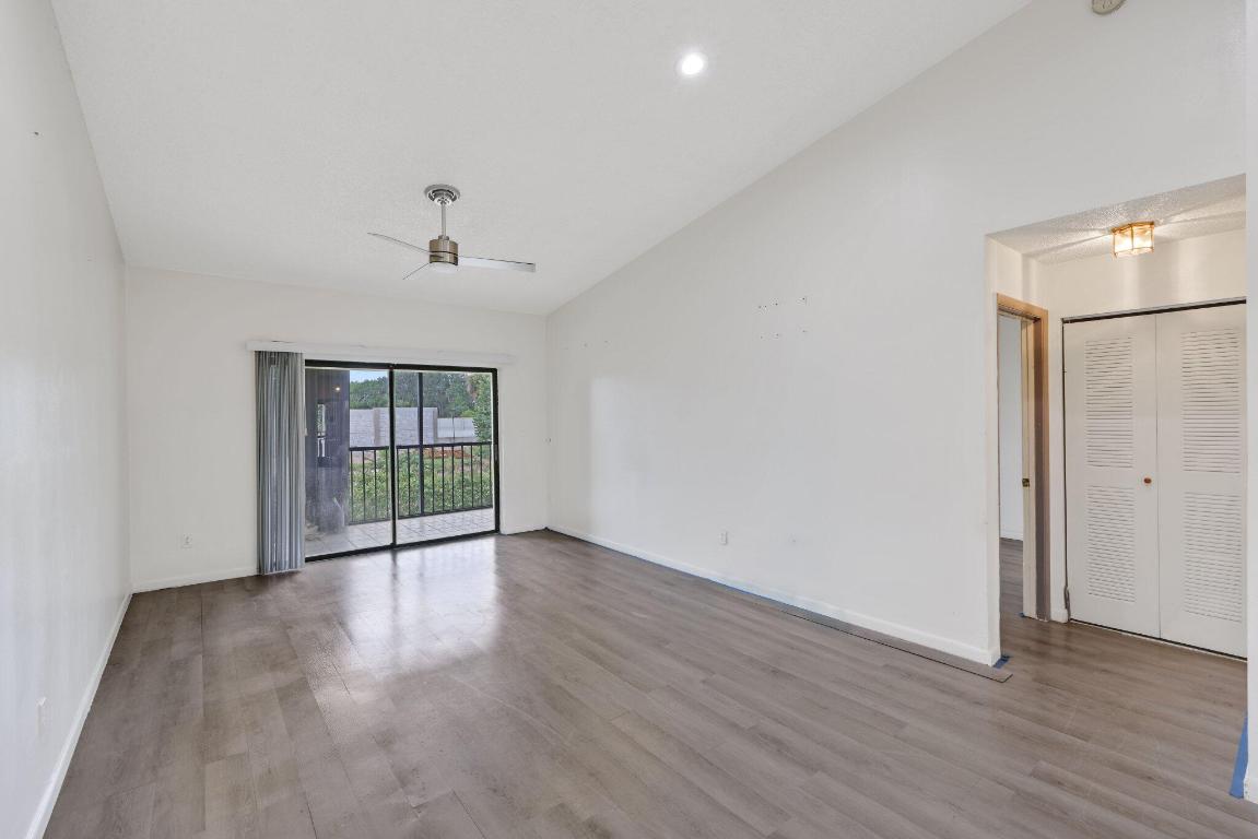 7891 Willow Spring Drive 1022