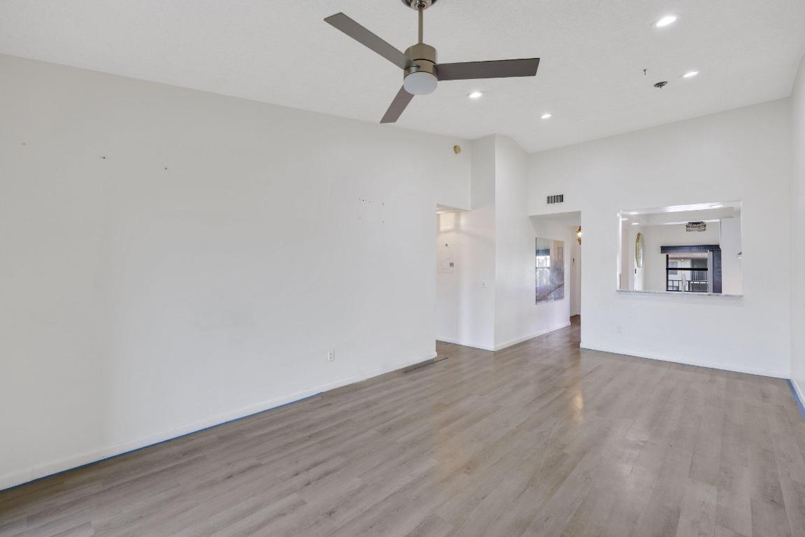 7891 Willow Spring Drive 1022