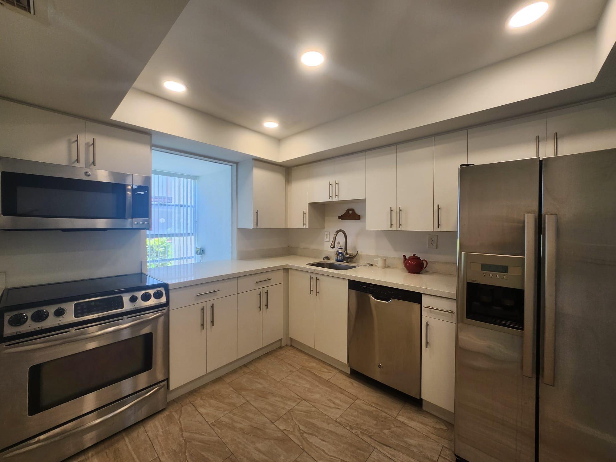 851 Three Islands Blvd Boulevard 102
