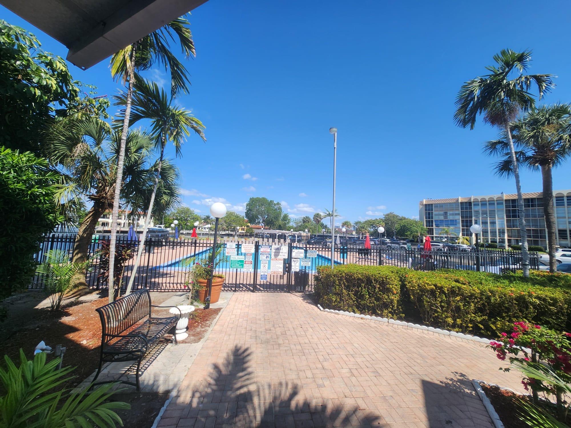 851 Three Islands Blvd Boulevard 102