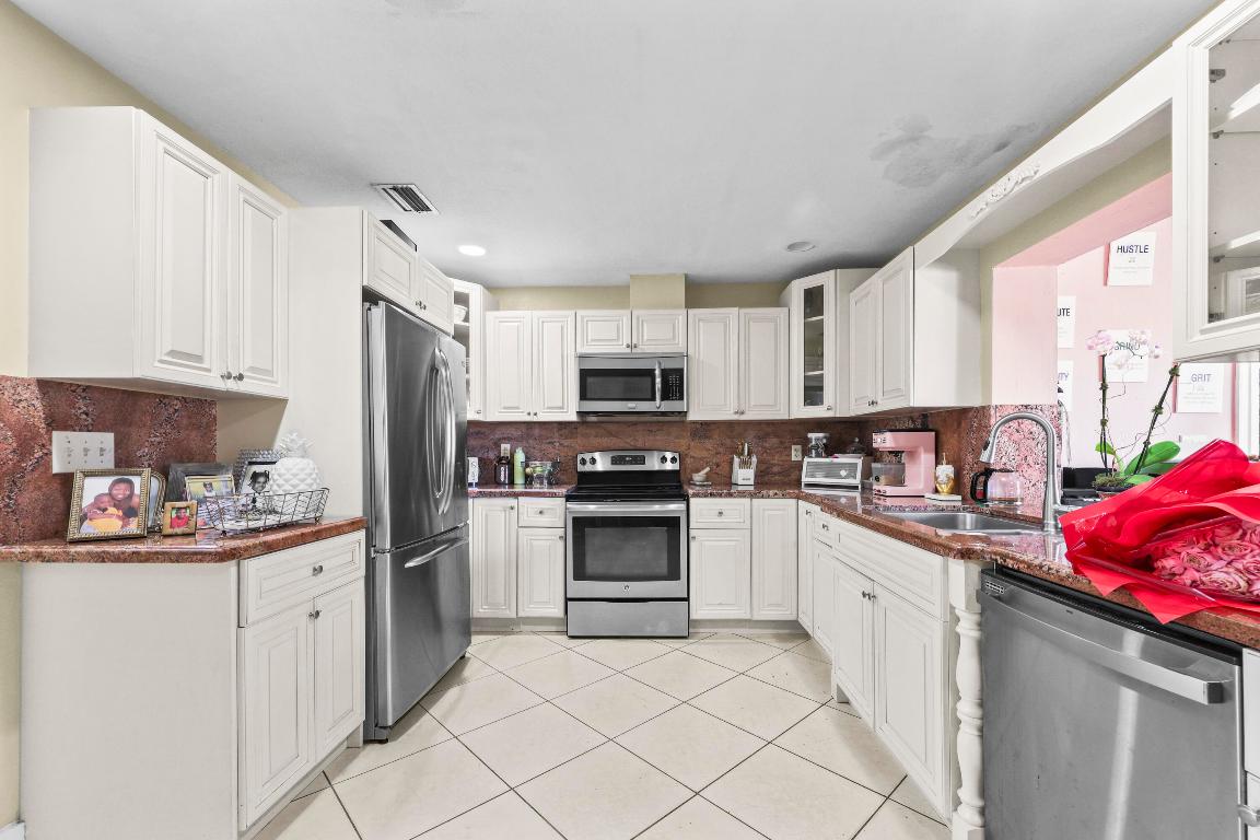 237 SW 5th Avenue, Boynton Beach