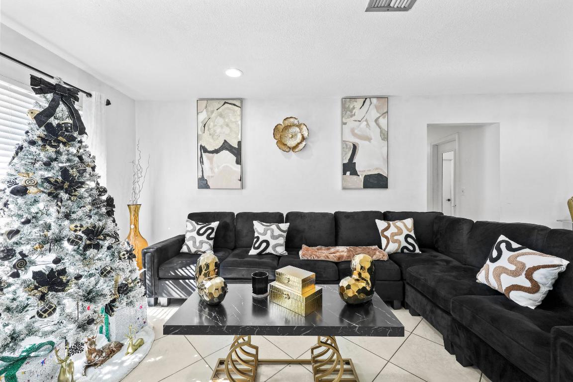 237 SW 5th Avenue, Boynton Beach