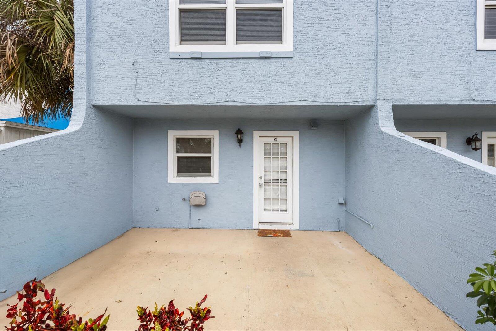 914 Shorewinds Drive C