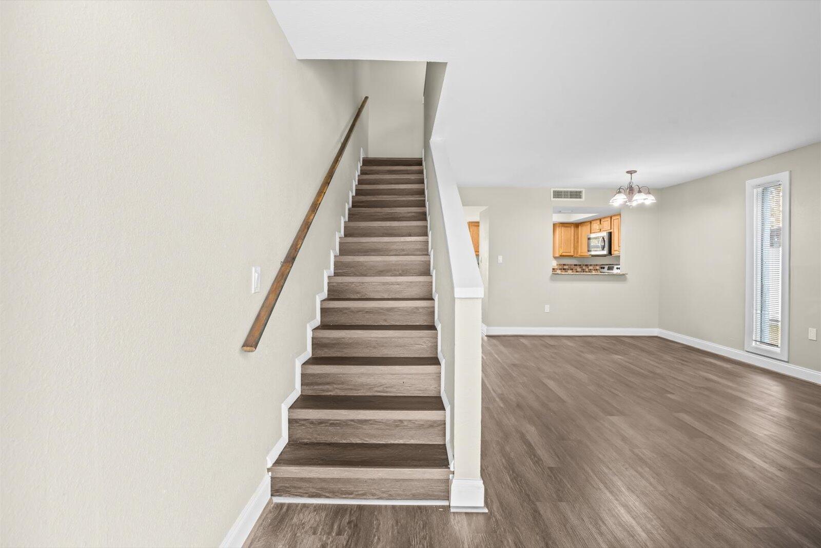 914 Shorewinds Drive C