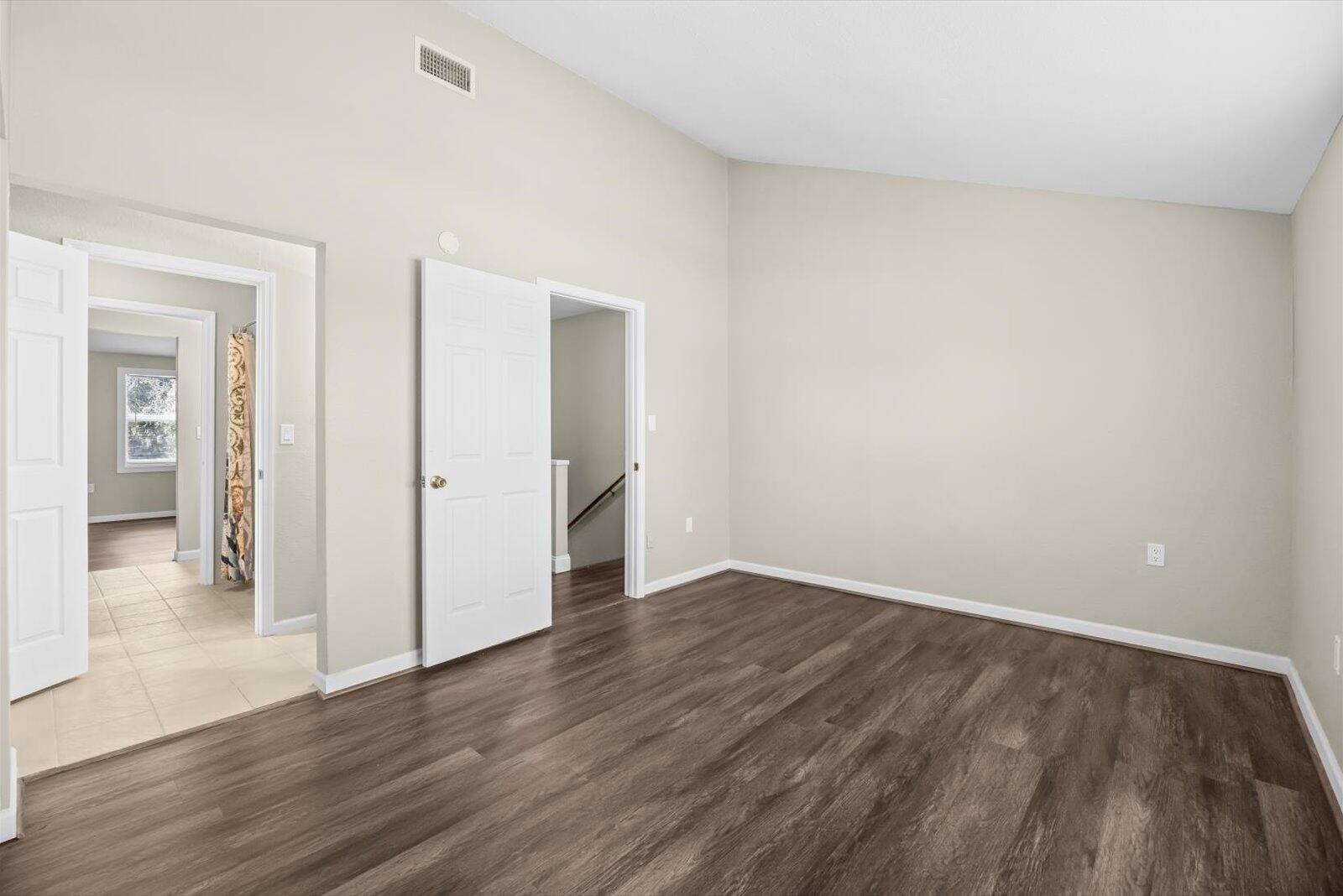 914 Shorewinds Drive C