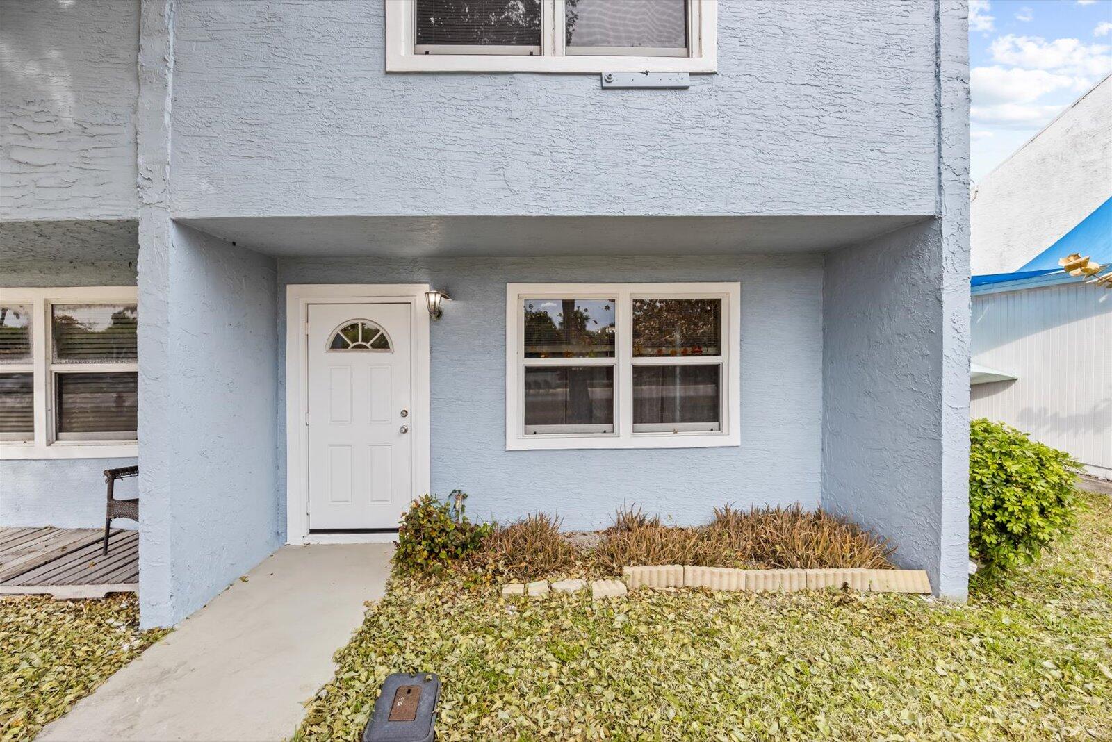 914 Shorewinds Drive C