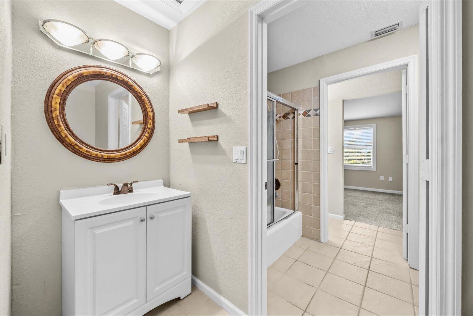 914 Shorewinds Drive B