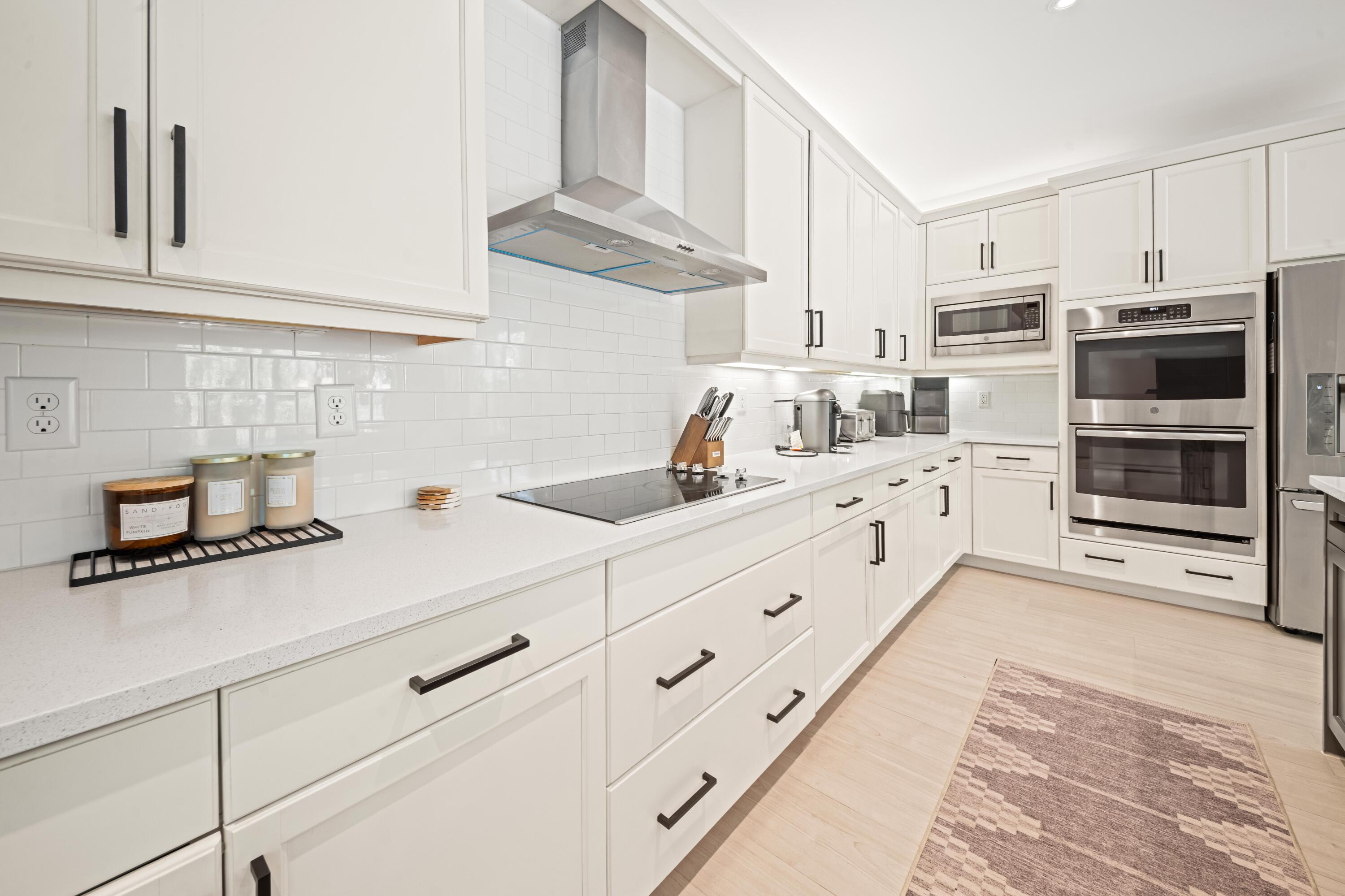 9841 Salty Bay Drive