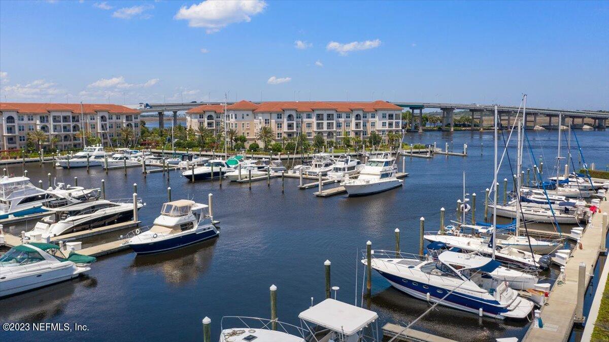 13846 ATLANTIC Boulevard, 411