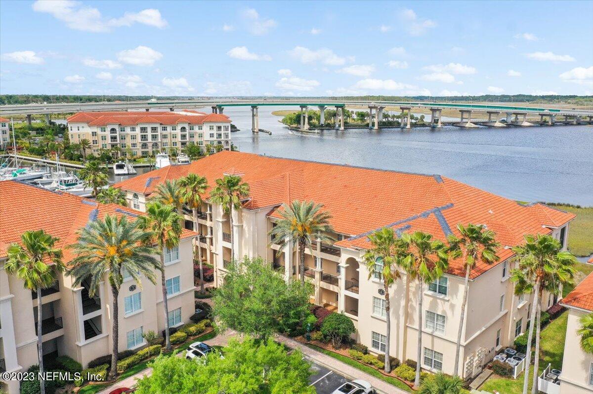 13846 ATLANTIC Boulevard, 411