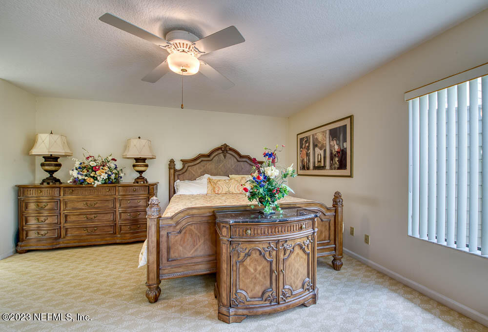 21 LOGGERHEAD Lane