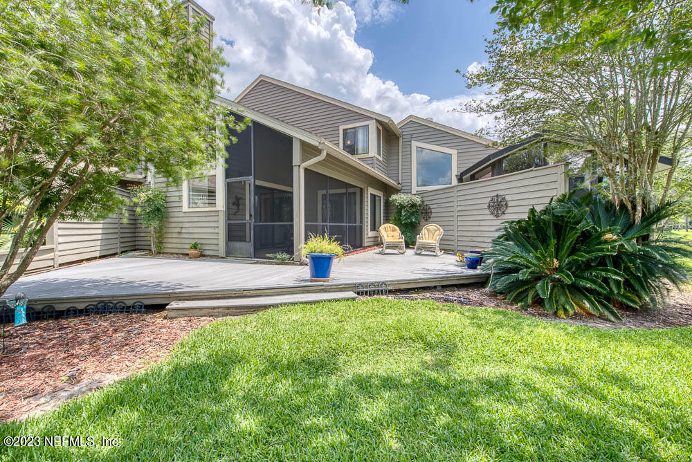 21 LOGGERHEAD Lane