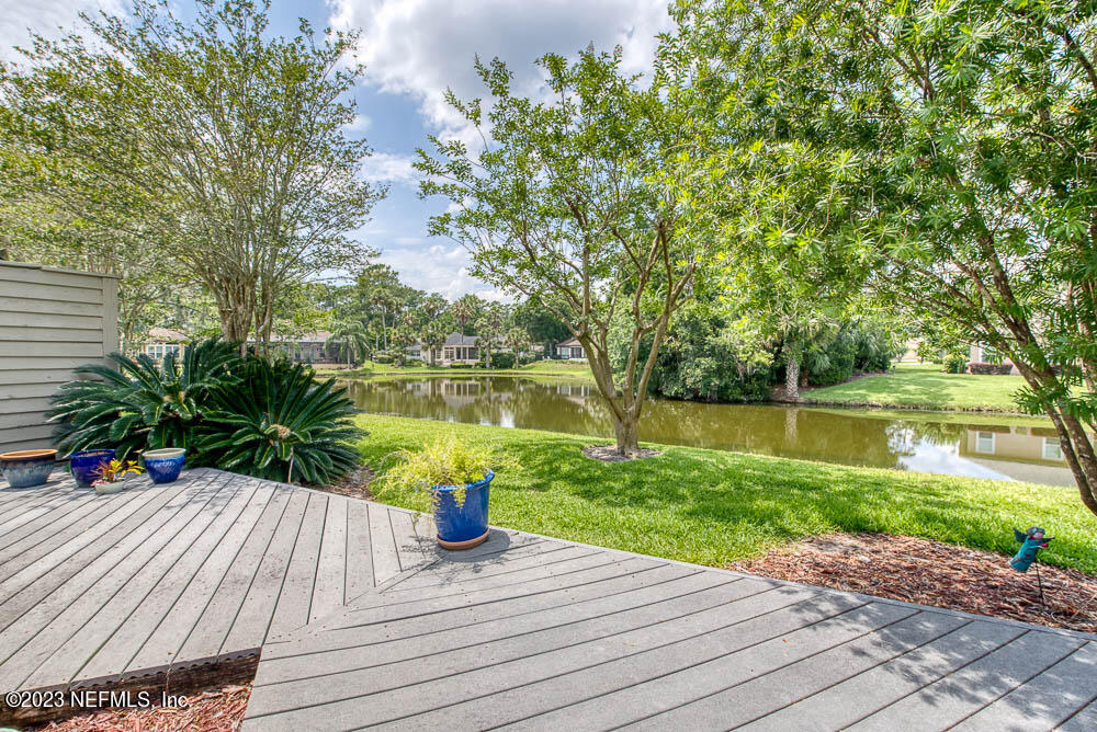 21 LOGGERHEAD Lane