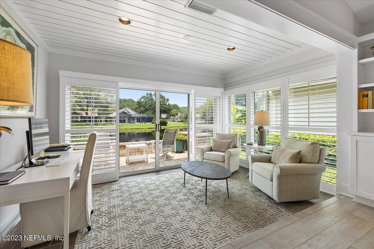 51 TROON Trace