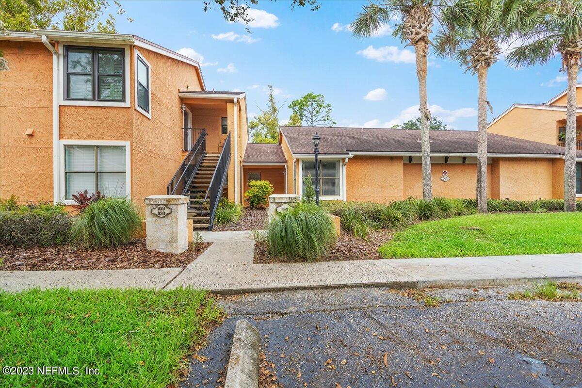 931 SEASHELL Lane