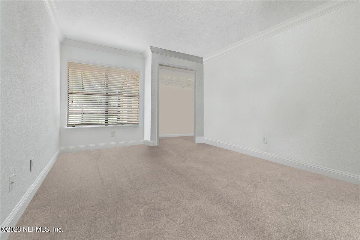 931 SEASHELL Lane