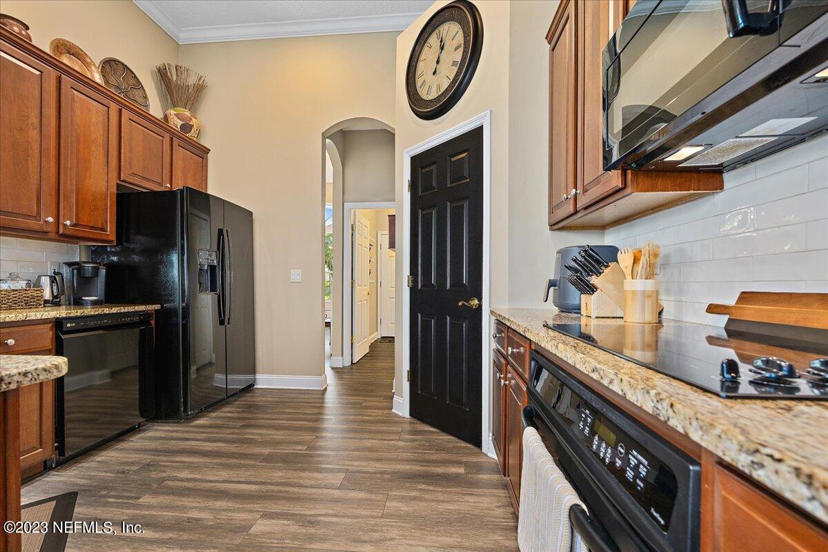 14571 CRYSTAL VIEW Lane