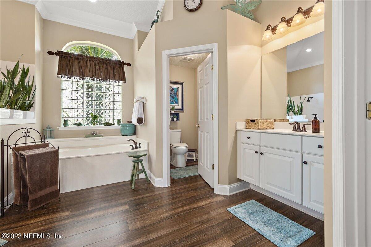 14571 CRYSTAL VIEW Lane