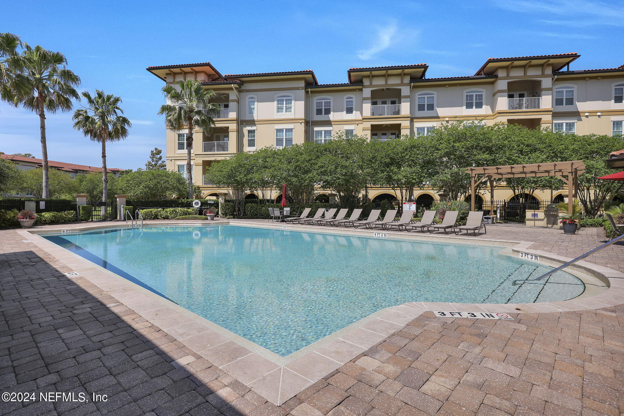 4300 S BEACH Parkway, 4113