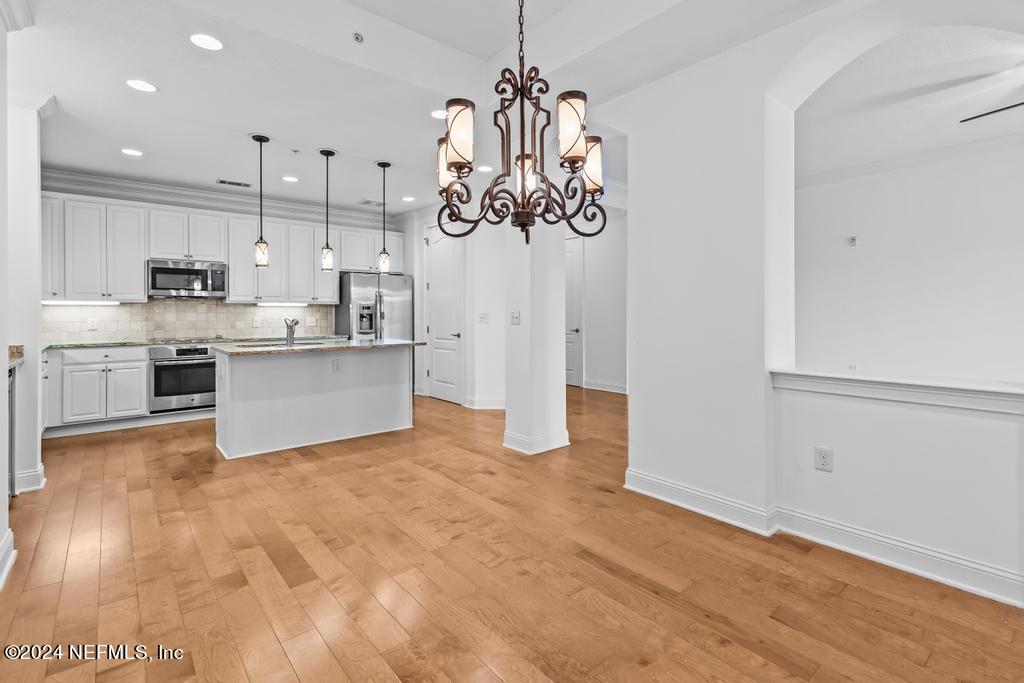 4300 S BEACH Parkway, 4113