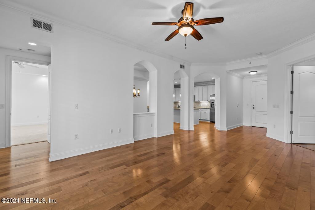 4300 S BEACH Parkway, 4113