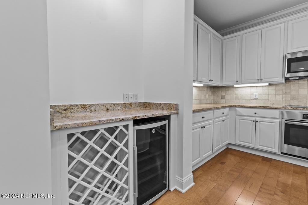 4300 S BEACH Parkway, 4113