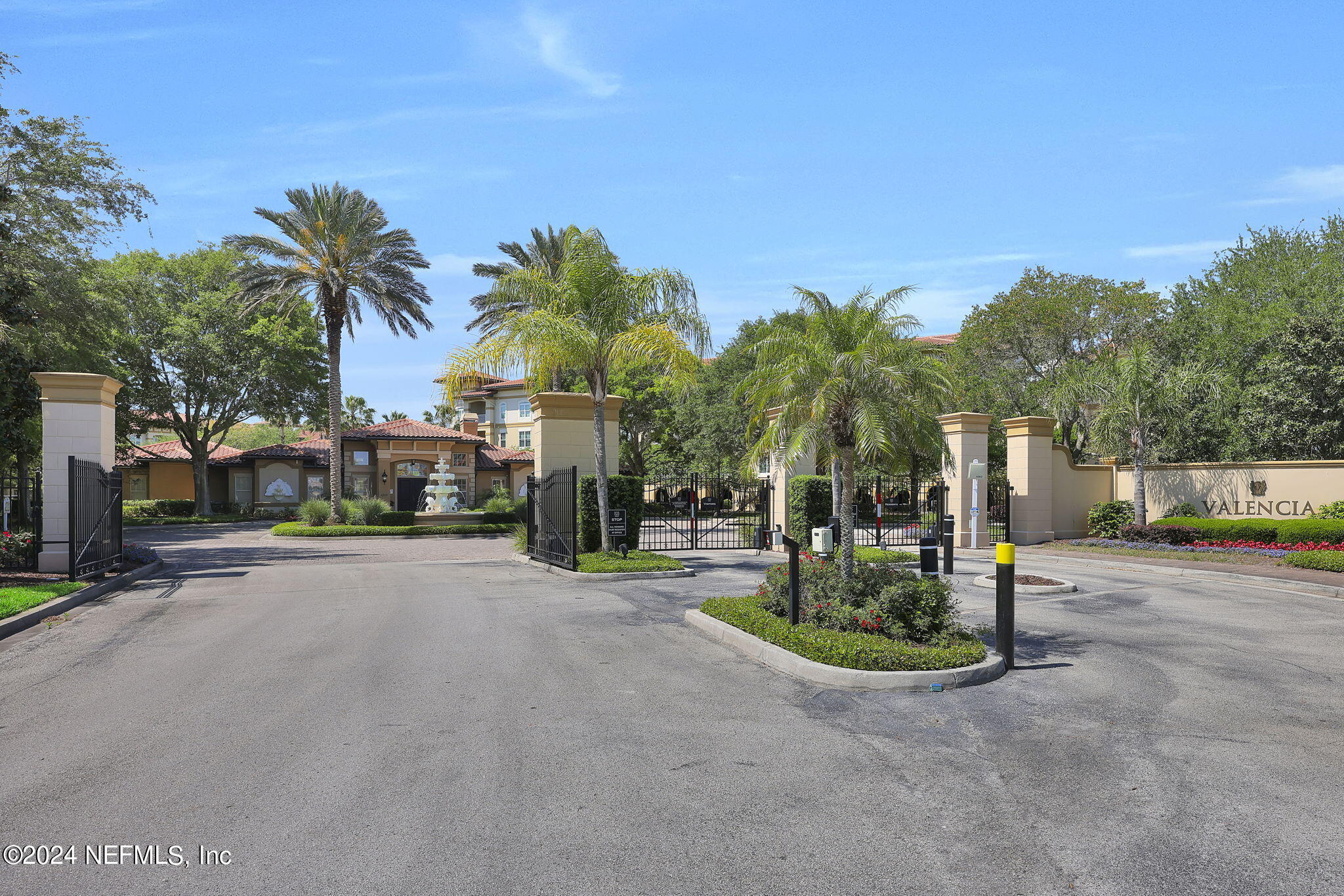4300 S BEACH Parkway, 4113