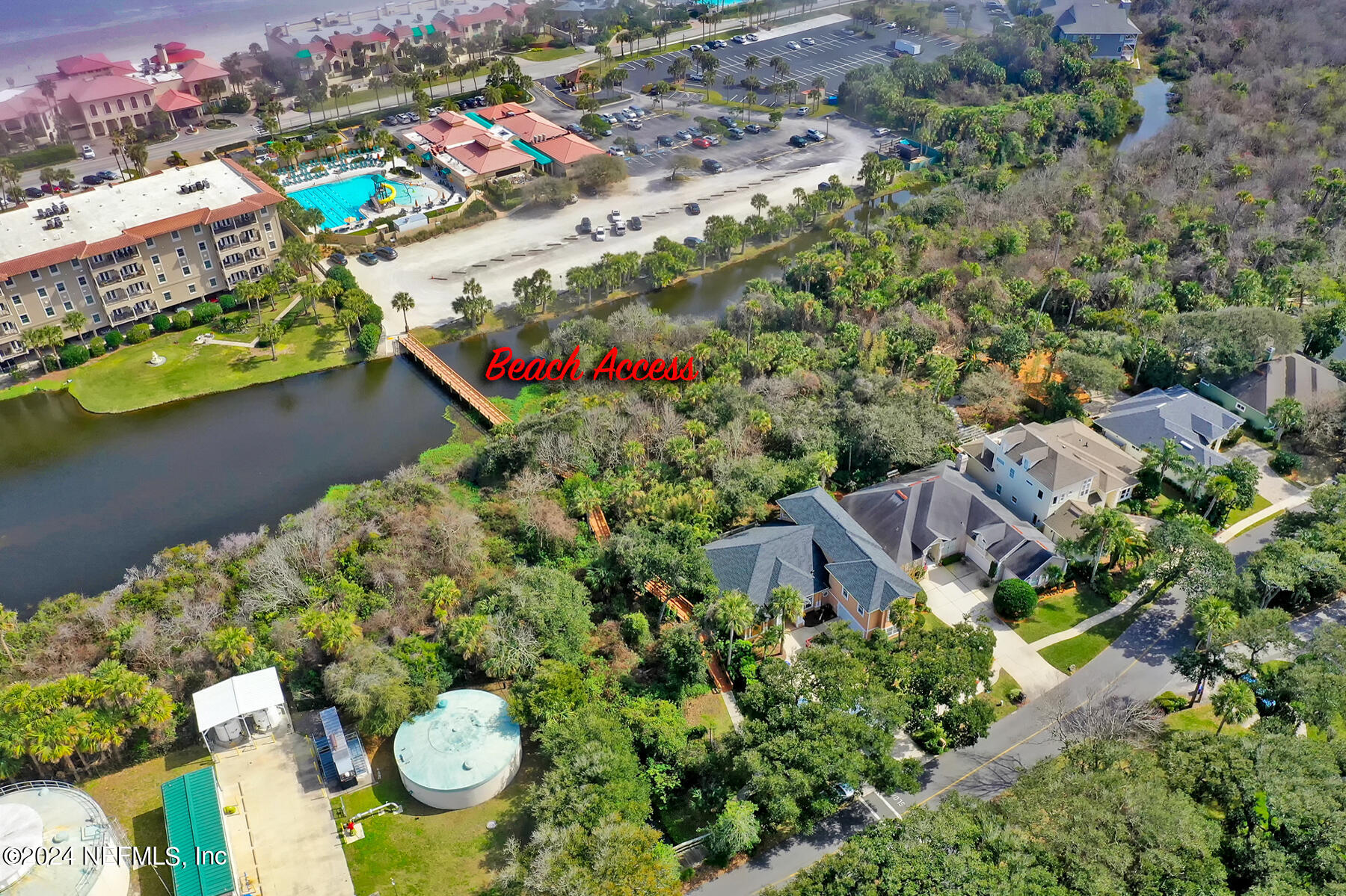 8 SEA WINDS Lane N