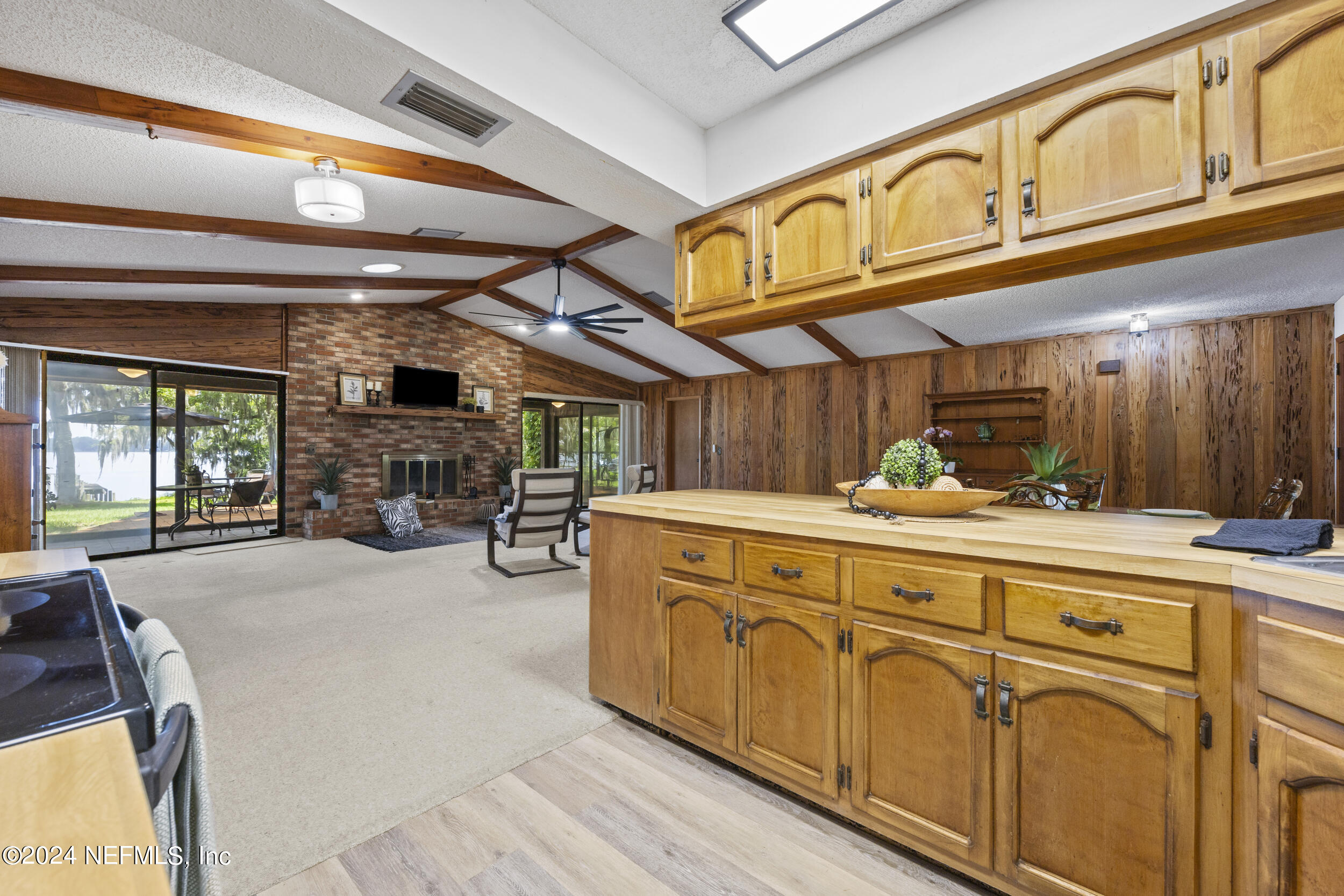 119 RIVERS EDGE Drive