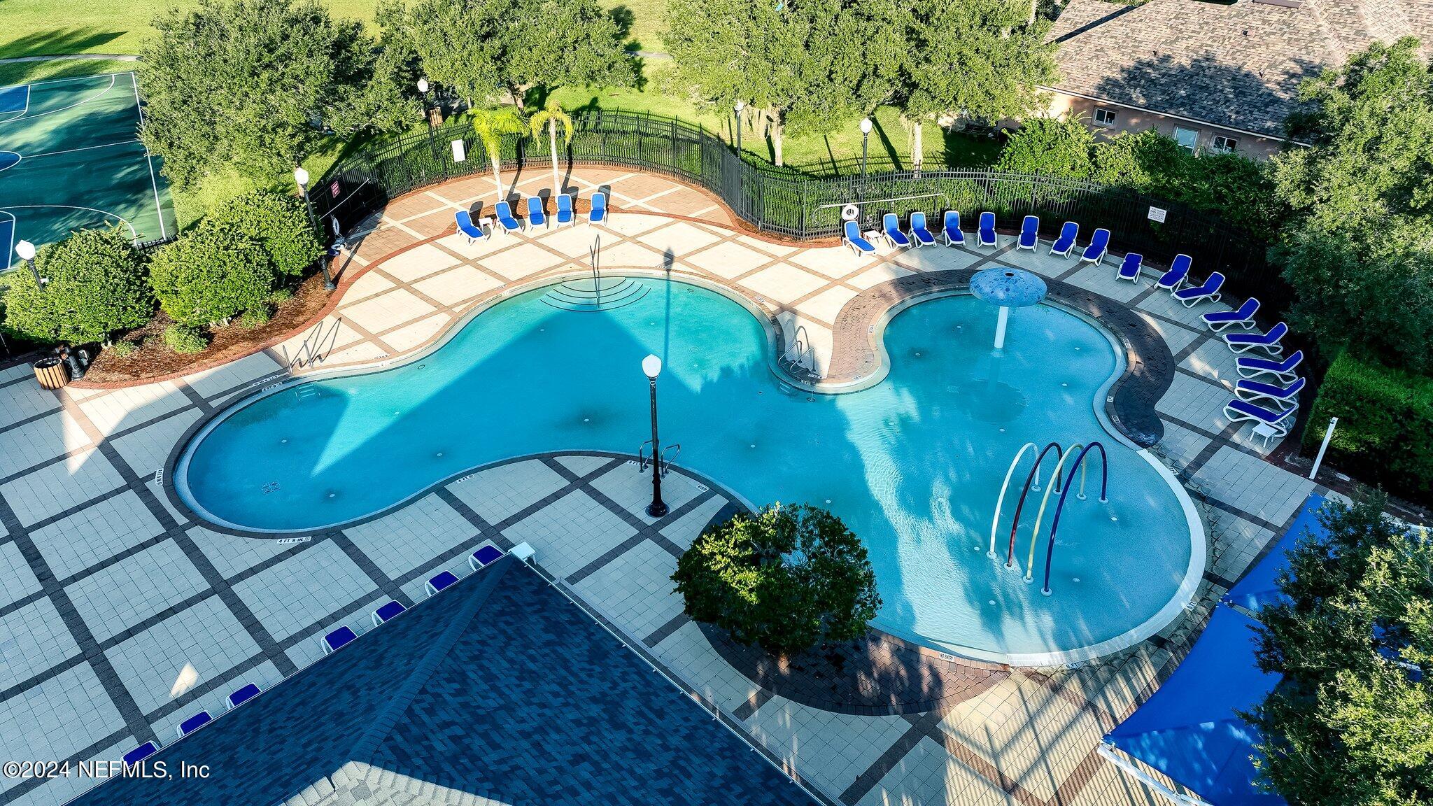 270 HOLLAND Drive