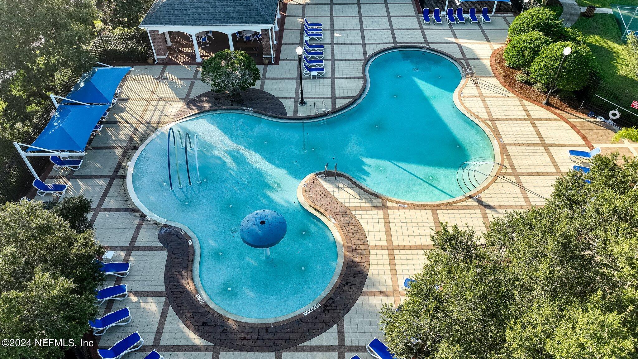 270 HOLLAND Drive