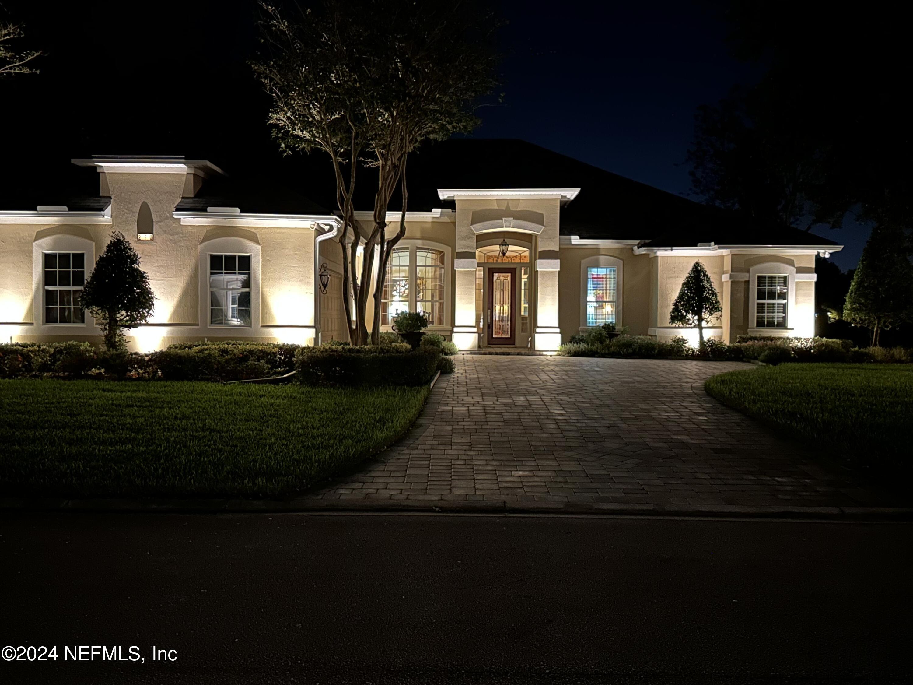 270 HOLLAND Drive