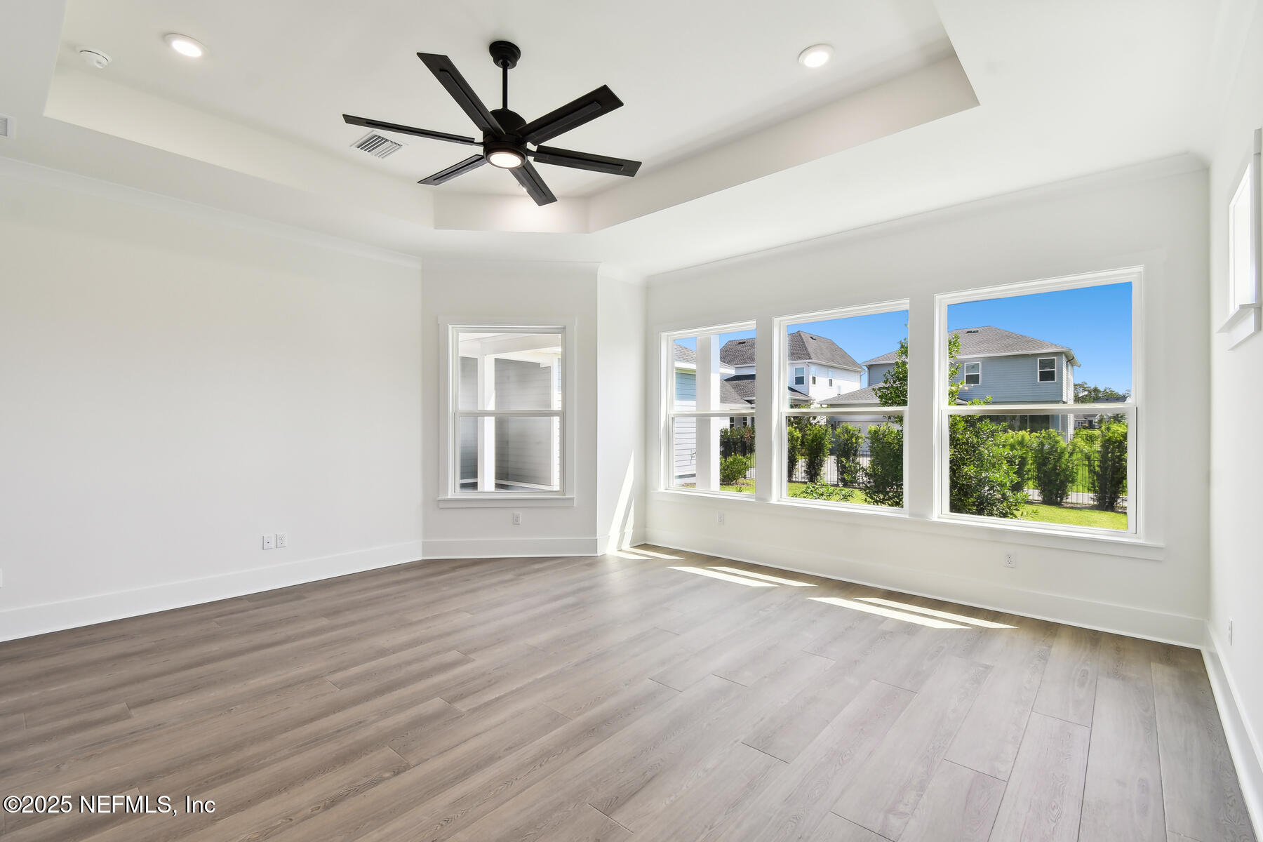 12167 STILLWOOD PNES Boulevard