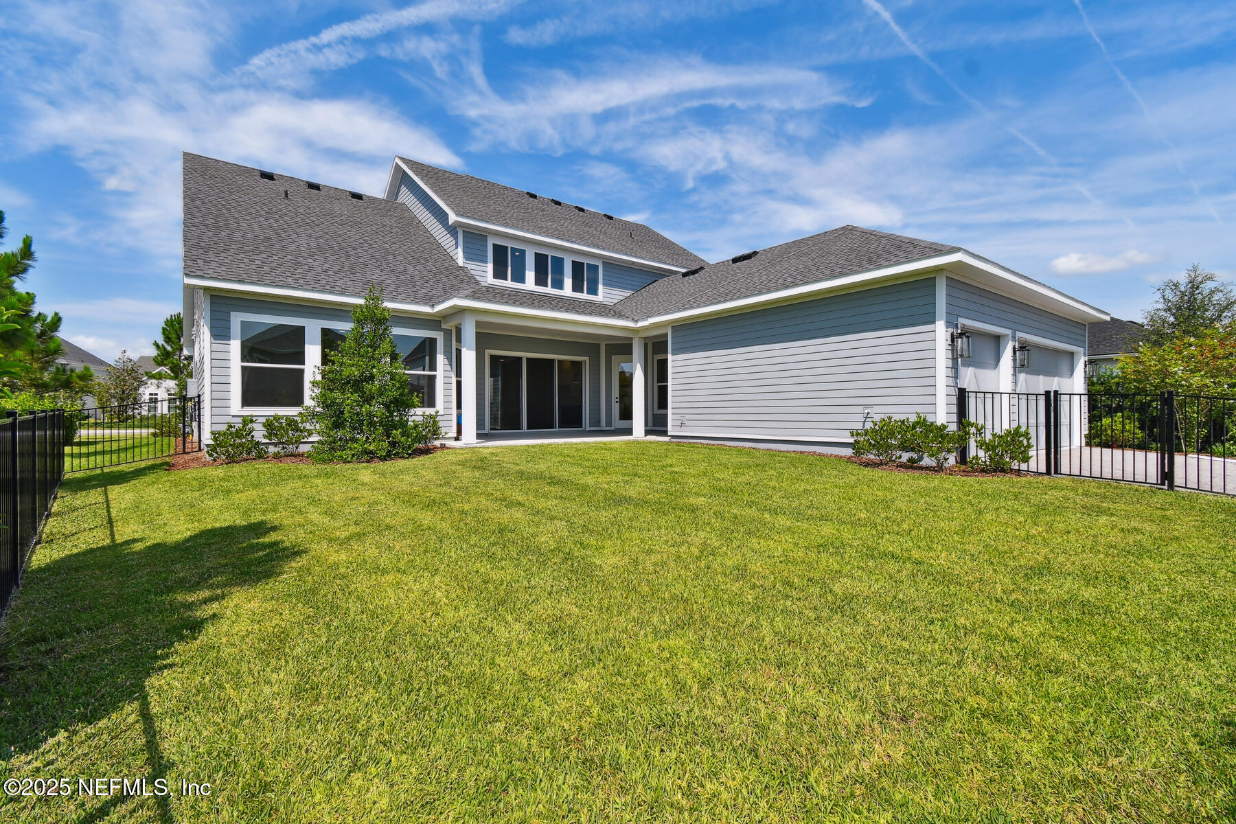 12167 STILLWOOD PNES Boulevard