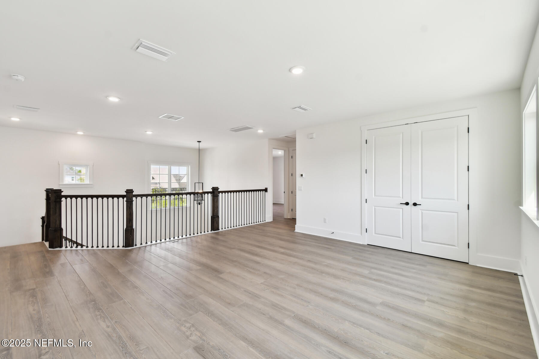 12167 STILLWOOD PNES Boulevard