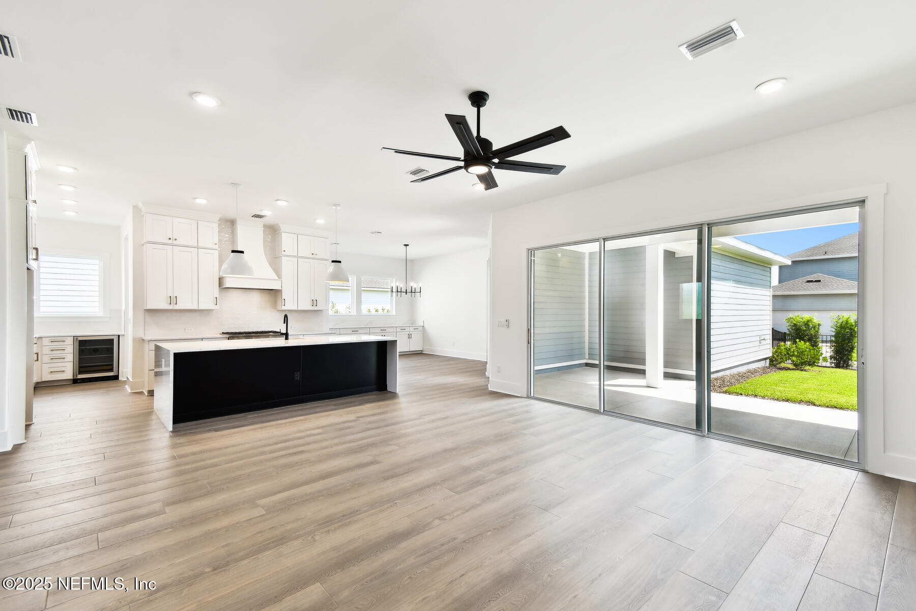 12167 STILLWOOD PNES Boulevard