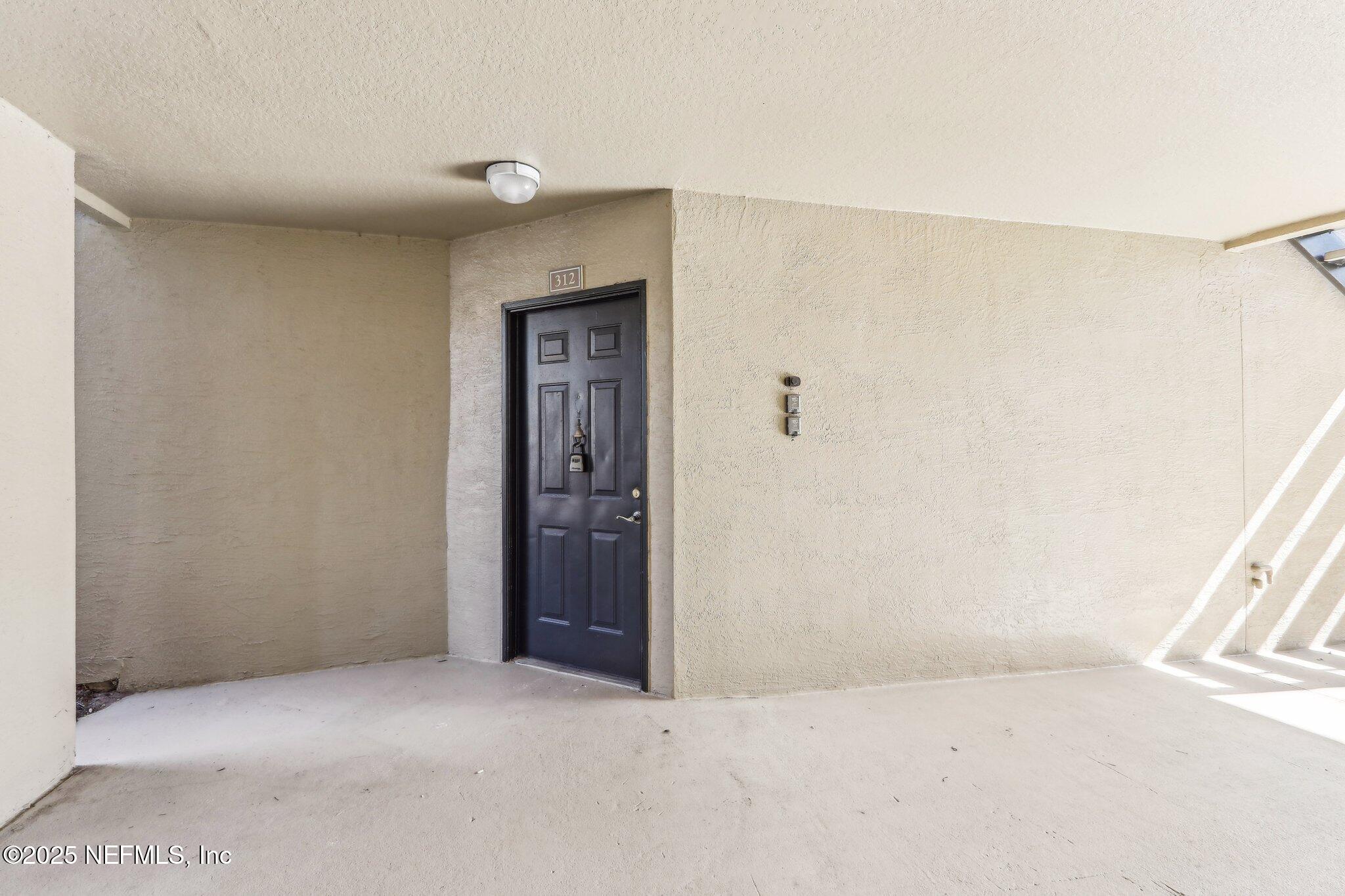 1701 THE GREENS Way, 312