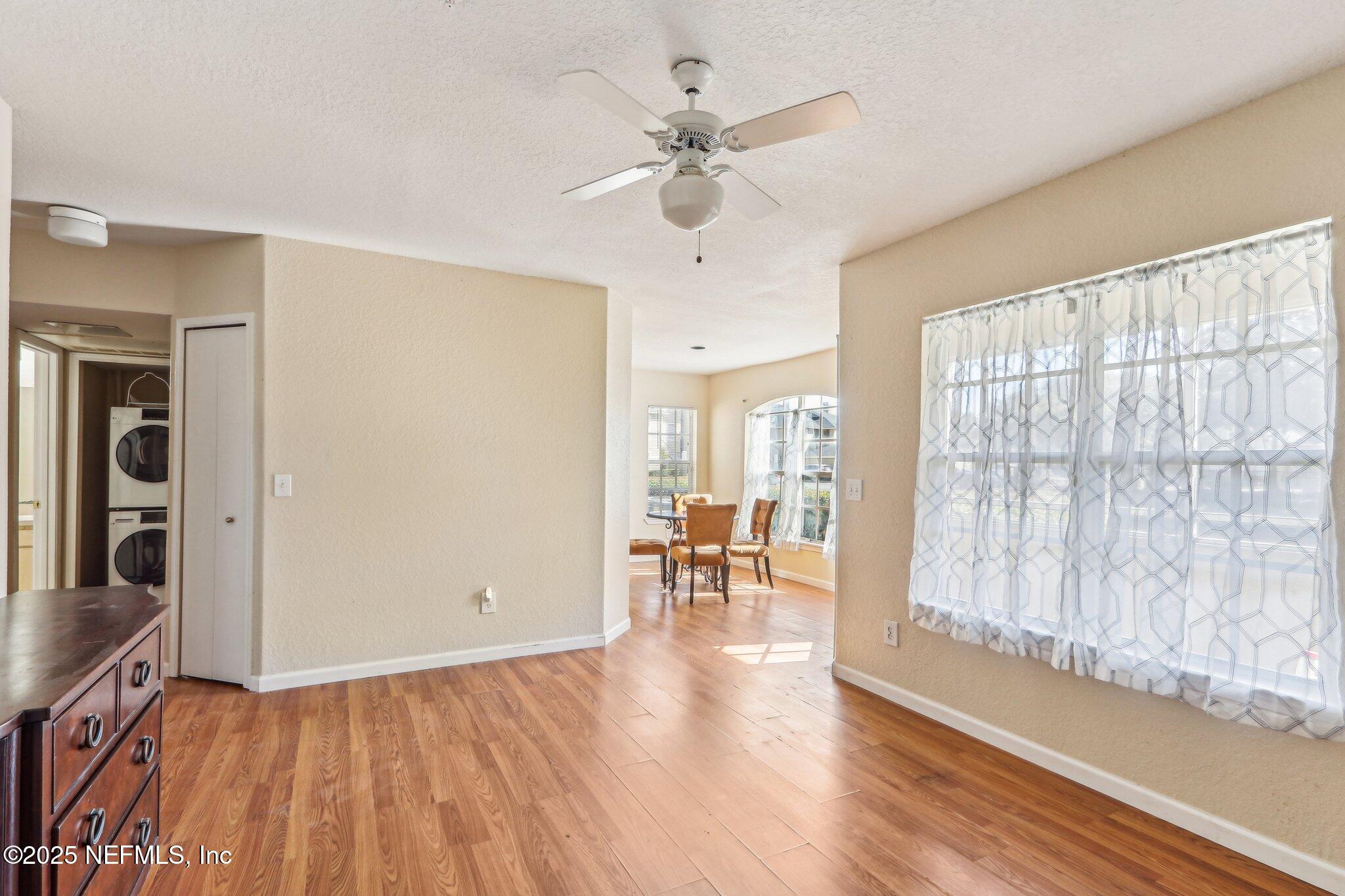 1701 THE GREENS Way, 312