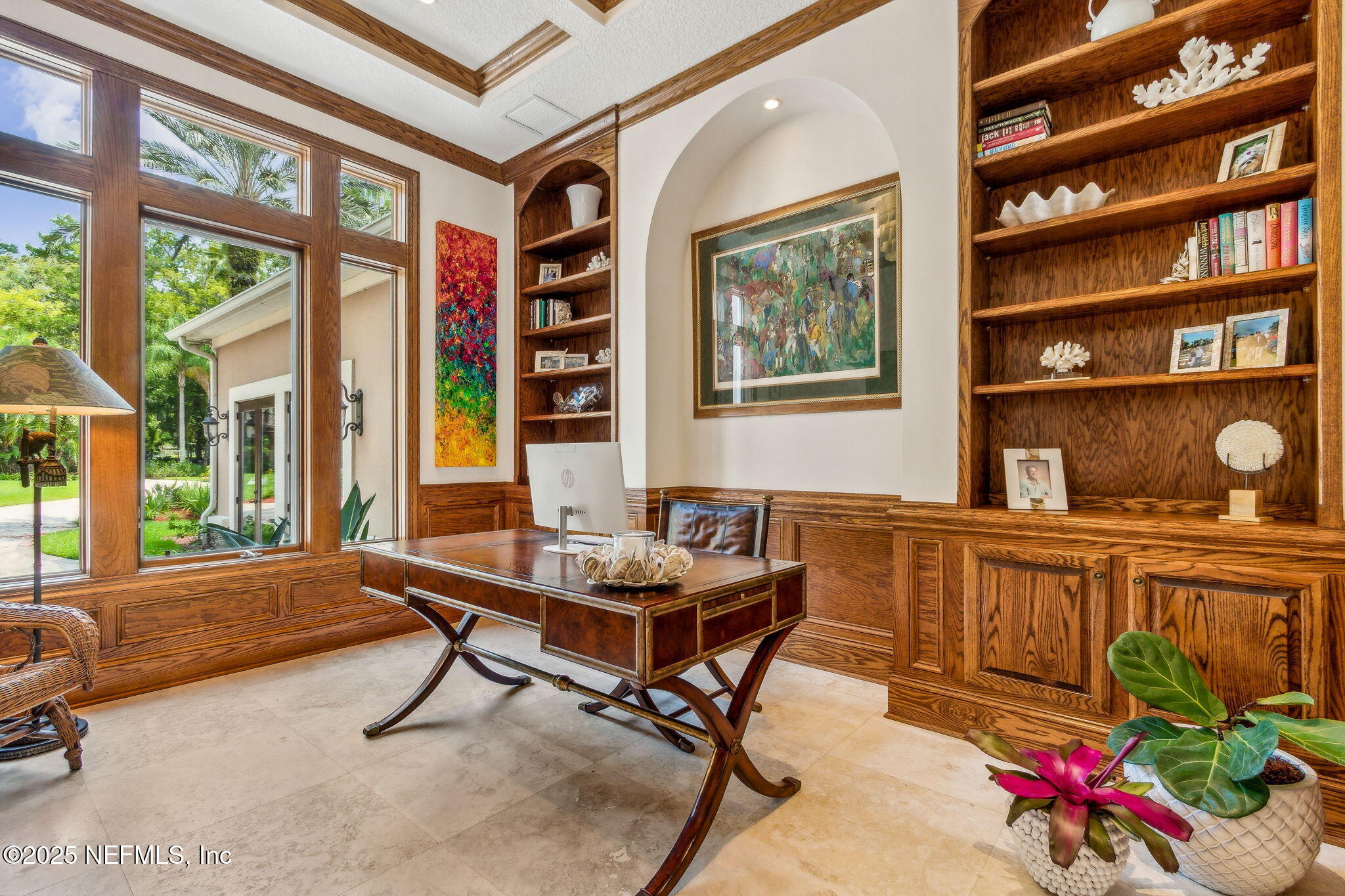 21 N ROSCOE Boulevard