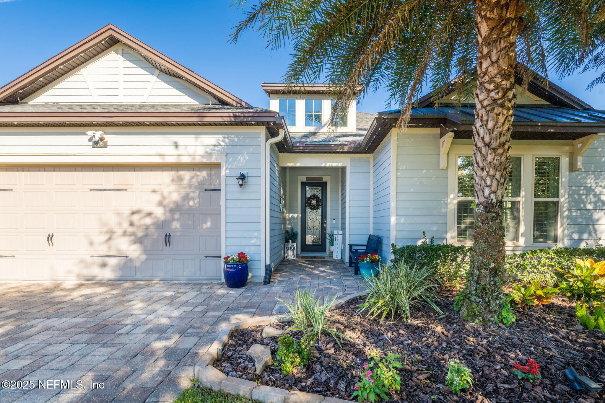 205 VALLEY GROVE Drive