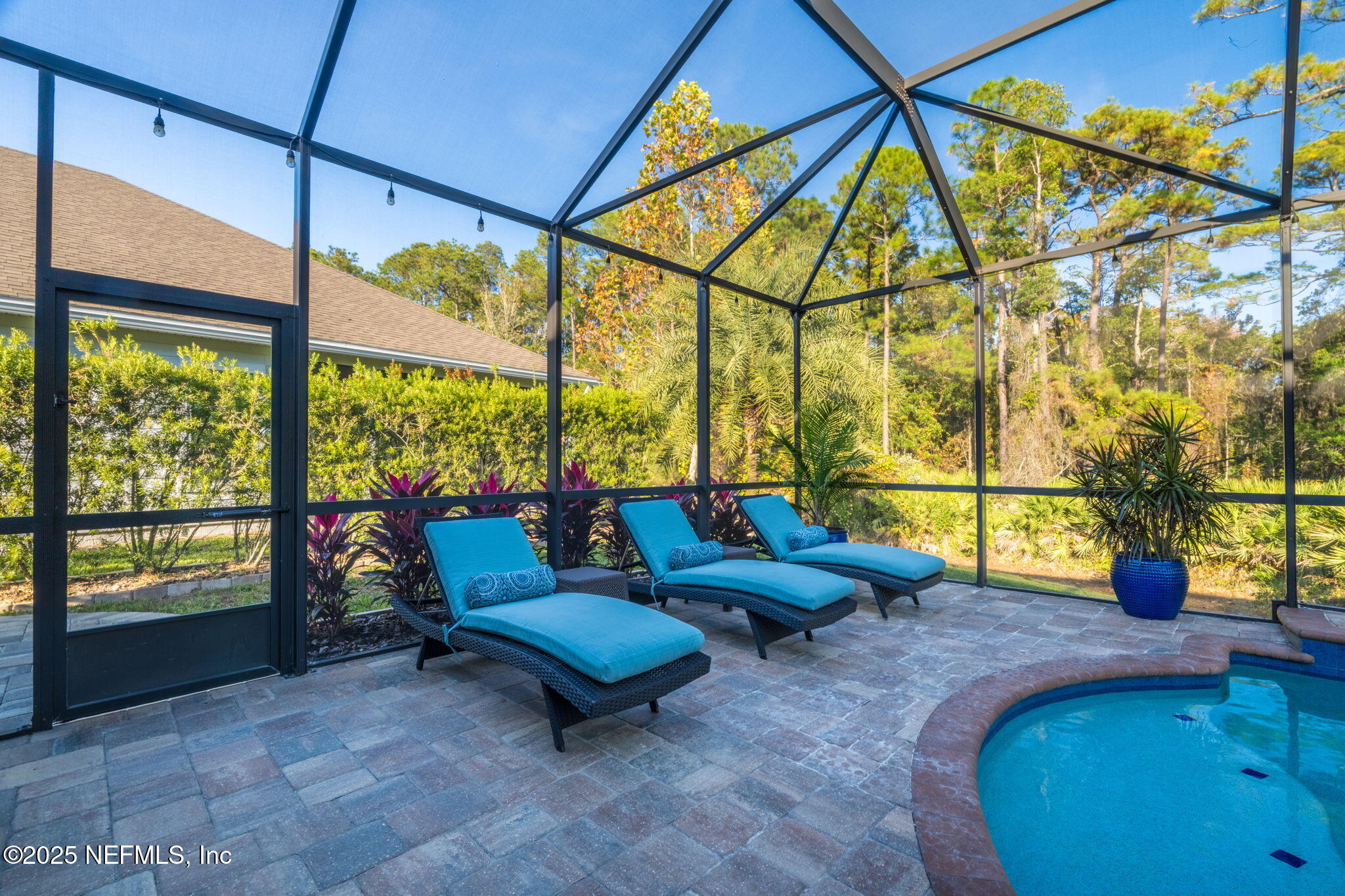 205 VALLEY GROVE Drive