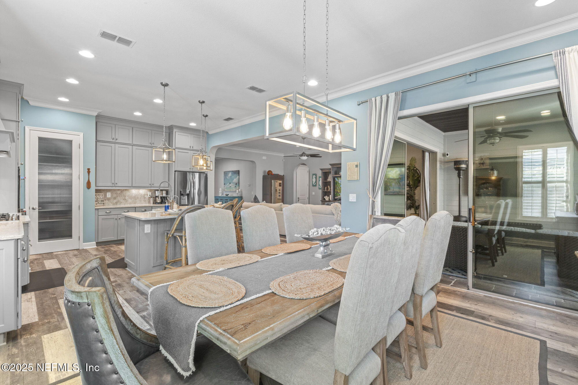 205 VALLEY GROVE Drive